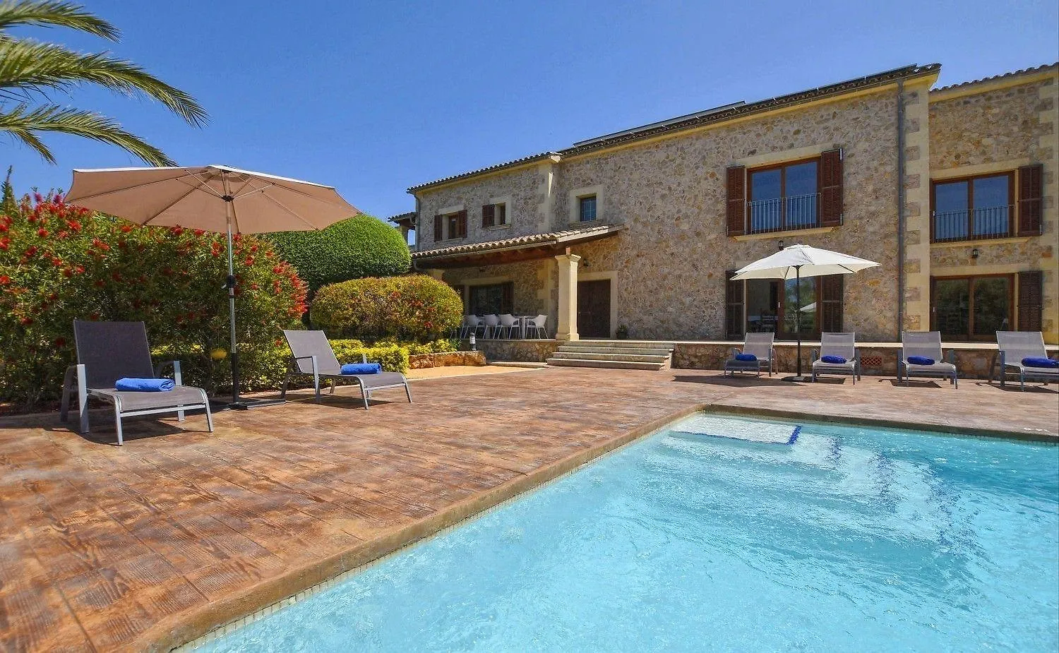 Дом отдыха Atemberaubende Villa Mit Pool Und Panoramablick In Unmittelbarer Naehe Von Alcudia Und Dem Meer